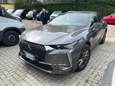Usado DS Automobiles DS4 Business 131 CV (96 kW) 2022 Gris SUV