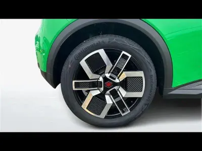 Nuova Renault 5 E-Tech Komfort 110 kW (150 CV) 2026 Verde chiaro