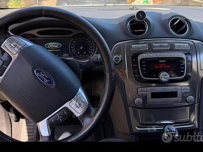 Usata Ford Mondeo 140 CV (102 kW) 2007 Grigio Station wagon