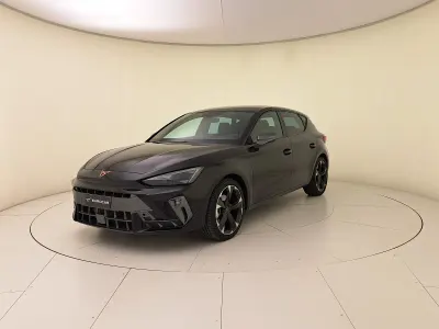 Usata Cupra Leon 150 CV (110 kW) 2025 Nero midnight Berlina