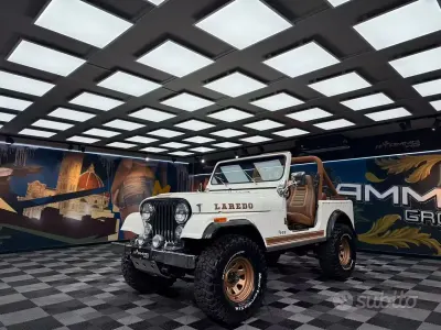 Usata Jeep CJ Laredo 150 CV (110 kW) 1993 Bianco SUV