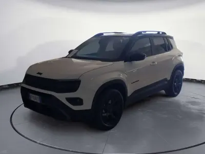 Usata Jeep Avenger 144 CV (105 kW) 2025 Bianco SUV