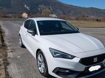 Usata Seat Leon FR 110 CV (80 kW) 2022 Bianco Berlina