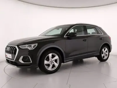Usata Audi Q3 Advanced 150 CV (110 kW) 2022 Nero SUV
