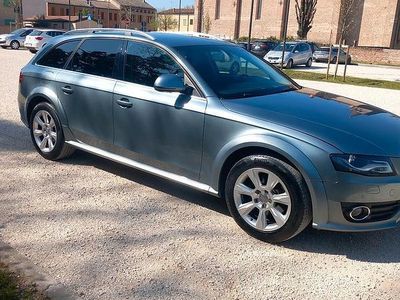 Begagnad Audi A4 211 HK (155 kW) 2010 Grå Sedan
