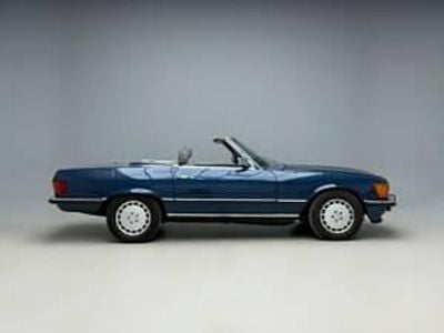 Usata Mercedes SL380 218 CV (160 kW) 1984 Blu Cabrio