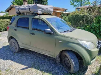 Usata Daihatsu Terios 86 CV (63 kW) 2009 Verde SUV
