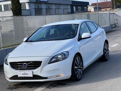 usata Volvo V40 1.6D 2012 Euro 5