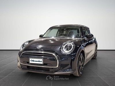 Usata Mini Cooper Clubman Essential 136 CV (100 kW) 2023 Nero Station wagon
