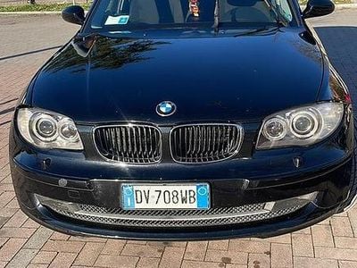 Usata BMW 123 204 CV (150 kW) 2009 Utilitaria