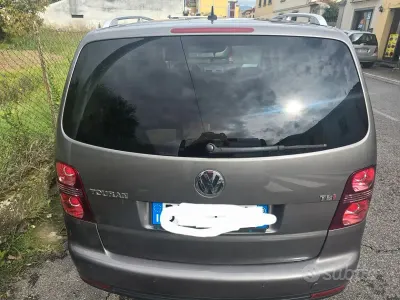 Usata VW Touran 2009 Grigio Monovolume