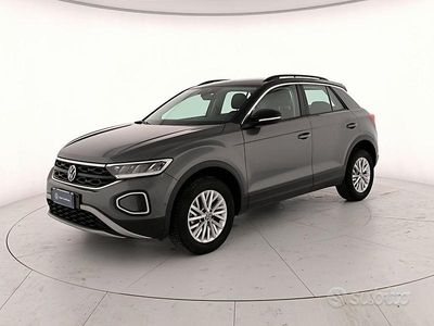 Nero Usata 2024 VW T-Roc Life SUV | 27.500 € (Buon prezzo)