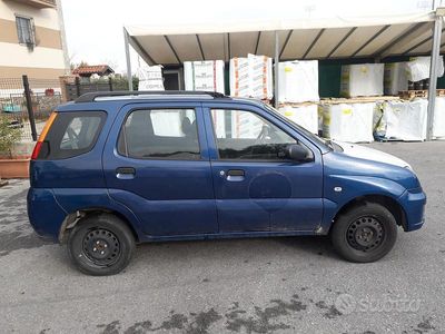 Usata Subaru Justy 2003 Blu Utilitaria