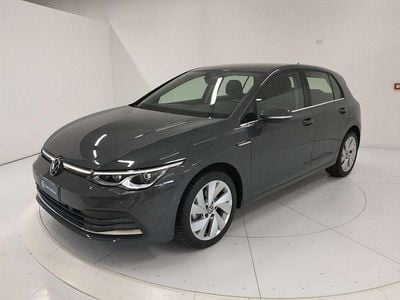Usata VW Golf VIII Style 131 CV (96 kW) 2023 Grigio Berlina
