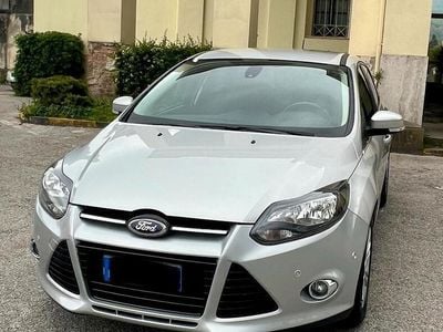 Usata Ford Focus Titanium 120 CV (88 kW) 2014 Argento Berlina