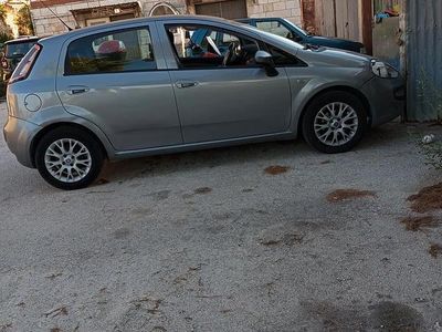 Usata Fiat Punto 77 CV (56 kW) 2010 Grigio Utilitaria