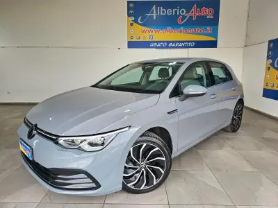 Usata VW Golf VIII Style 149 CV (109 kW) 2021 Giallo Berlina