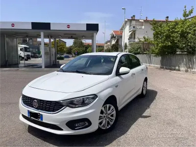 Usata Fiat Tipo 95 CV (69 kW) 2016 Bianco Berlina