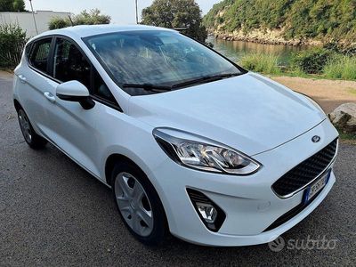 Usata Ford Fiesta 86 CV (63 kW) 2020 Bianco Utilitaria