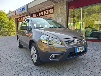 Usata Fiat Sedici Dynamic 120 CV (88 kW) 2009 Bronzo mett SUV