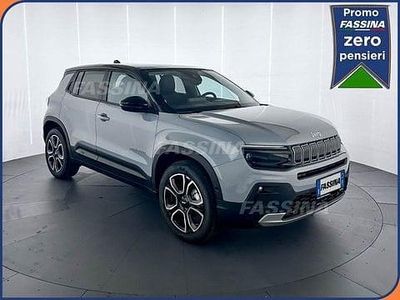 Nuova Jeep Avenger Altitude 101 CV (74 kW) 2025 Nero/grigio SUV