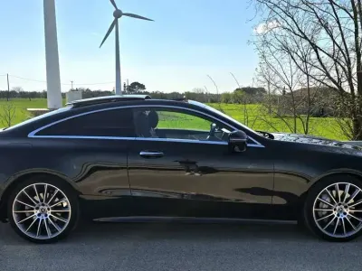 Usata Mercedes E400 Premium Plus 330 CV (242 kW) 2021 Nero Coupé