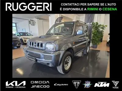Usata Suzuki Jimny 86 CV (63 kW) 2008 Grigio SUV