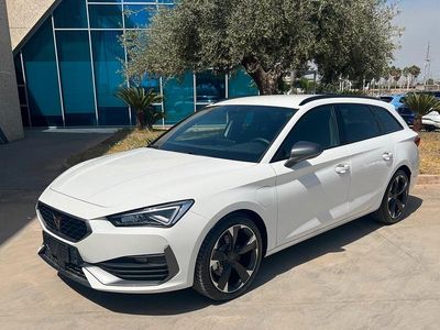 Usata Cupra Leon 150 CV (110 kW) 2023 Bianco Station wagon