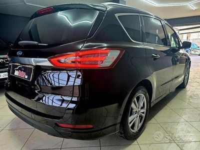 Usata Ford S-MAX Business Edition 150 CV (110 kW) 2021 Nero Monovolume