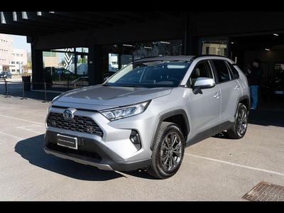 Usata Toyota RAV4 Hybrid Active 178 CV (130 kW) 2022 Grigio SUV