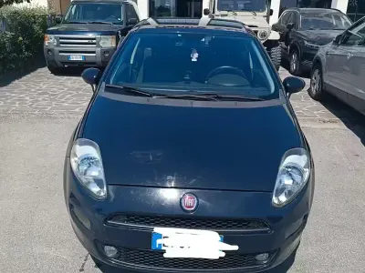 Usata Fiat Grande Punto 77 CV (56 kW) 2015 Utilitaria