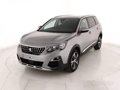 Usata Peugeot 5008 Allure 131 CV (96 kW) 2020 Grigio SUV