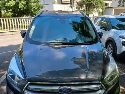 Usata Ford Kuga Business Edition 120 CV (88 kW) 2018 Grigio SUV
