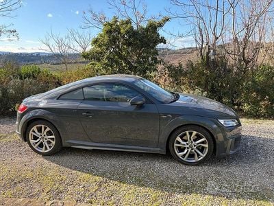 Usata Audi TT 245 CV (180 kW) 2019 Grigio Coupé