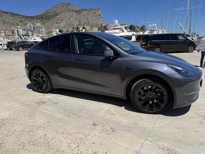 Usata Tesla Model Y 152 kW (208 CV) 2023 SUV
