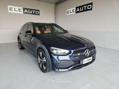 Usata Mercedes C220 Premium 200 CV (147 kW) 2022 Blu Station wagon