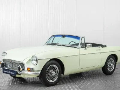 Usata MG B 96 CV (70 kW) 1968 Bianco Cabrio
