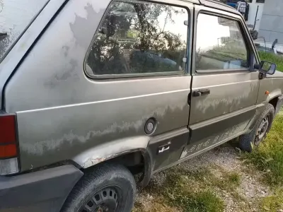 Usata Fiat Panda 4x4 50 CV (36 kW) 1987 Utilitaria
