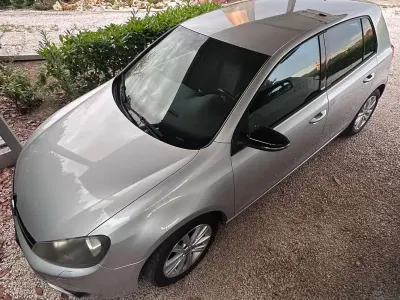 Usata VW Golf VI Style 105 CV (77 kW) 2011 Utilitaria