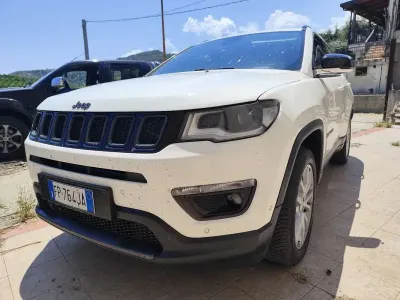 Usata Jeep Compass Limited 140 CV (102 kW) 2018 SUV