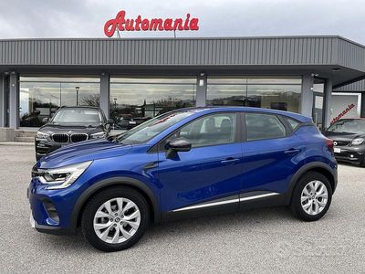 Usata Renault Captur Business 115 CV (84 kW) 2020 Blu SUV