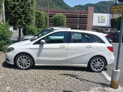 Usata Mercedes 180 109 CV (80 kW) 2012 Bianco Berlina