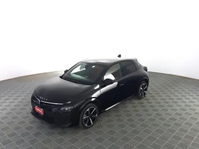 Usata Lancia Ypsilon 101 CV (74 kW) 2024 Nero ardesia Utilitaria
