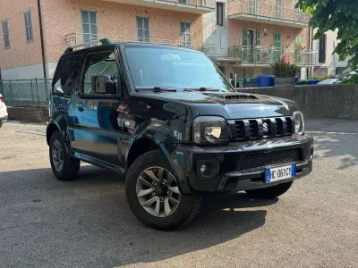 Usata Suzuki Jimny 86 CV (63 kW) 2017 Nero SUV