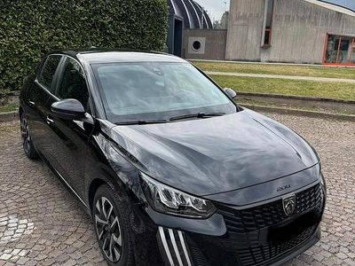 Usata Peugeot 208 Active 75 CV (55 kW) 2024 Nero Utilitaria