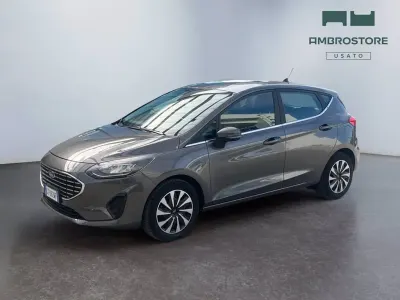 Usata Ford Fiesta Titanium 125 CV (91 kW) 2024 Magnetic grey Berlina