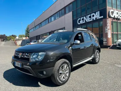 Usata Dacia Duster Lauréate 109 CV (80 kW) 2018 Nero SUV