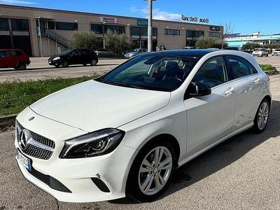 Usata Mercedes A180 109 CV (80 kW) 2017 Bianco Berlina