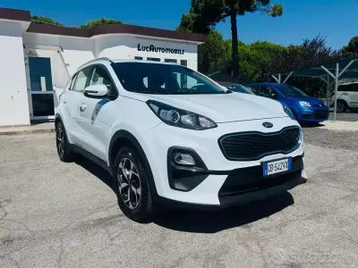 Usata Kia Sportage Style 132 CV (97 kW) 2020 Bianco SUV