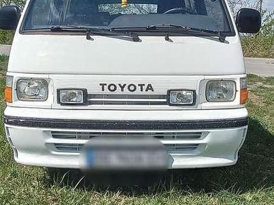 Usata Toyota HiAce 77 CV (56 kW) 1994 Monovolume